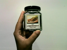 Lemongrass scented candle