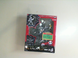 Skeleton figurine, toy