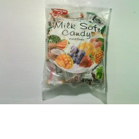 soft candies with mixed fruit flavor