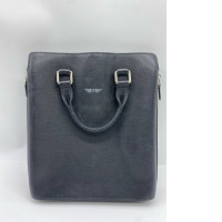 black handbag