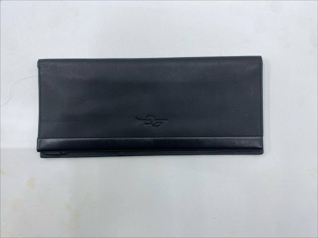 Women's black wallet Women's black wallet