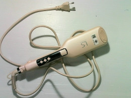 LESASHA hair straightener