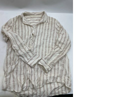 White long-sleeved shirt with red stripes White long-sleeved shirt with red stripes