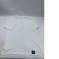 White short-sleeved round-neck shirt