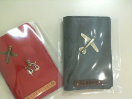 Set of 2 passport covers