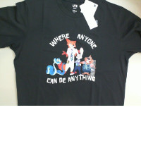 Black T-shirt with Disneyland graphic Black T-shirt with Disneyland graphic