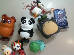 Set of 9 children's toy figures Set of 9 children's toy figures