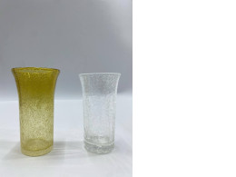 Set of 2 Ryukyu glass tumblers, featuring a distinctive crackled finish and air bubbles. Set of 2 Ryukyu glass tumblers, featuring a distinctive crackled finish and air bubbles.
