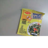 Maggi seasonings Magic Lezat