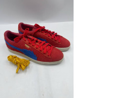SECONDHAND red sneakers SECONDHAND red sneakers