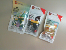 Set of 3 small LEGO