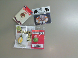 Set of 4 magnets Thailand