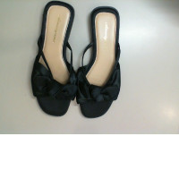 Women's open black shoes