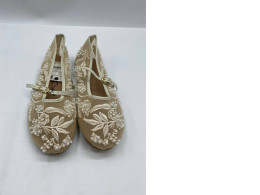 Zara Embroidered Ballet Flats