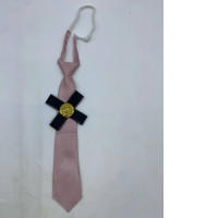 pink tie