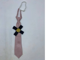 pink tie