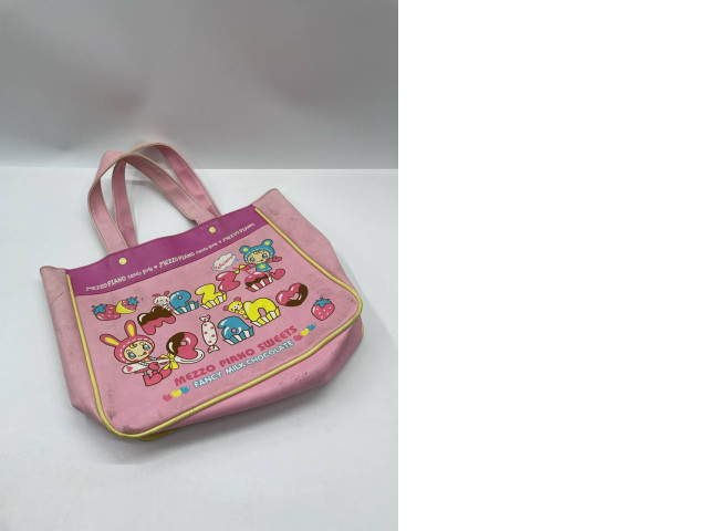 Japanese shopper Japanese shopper