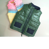 Set of 2 children's vests