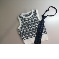 Set of 2 children's knitted vest and children's tie