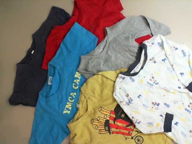 Set of 6 children's T-shirts Set of 6 children's T-shirts