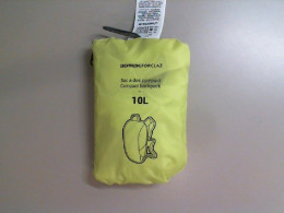 Decalthon compact backpack 10 L