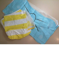 Set of 2 inflatable swimming mattresses