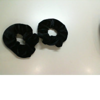 Set of 2 black hair ties Set of 2 black hair ties