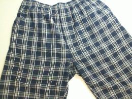 Men's plaid fabric shorts