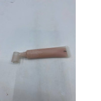 MUJI Lip Essence in pink, 