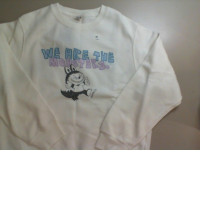 White sweater with Lababu pattern