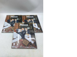 Set of 3 Magazine Mint Winter Wonderland Set of 3 Magazine Mint Winter Wonderland