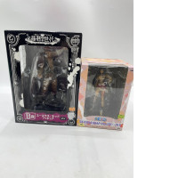 Set of 2 japanese figures (NEW IN BOX)