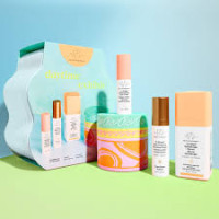 Drunk Elephant Daytime Exhibit - Protini Polypeptide Cream (50ml/1.69 fl oz), D-Bronzi (8ml/.27 fl oz), C-Luma Hydrabright Serum (15ml/.50oz), C-Tango Eye Cream (5ml/.16 fl oz) - Holiday Gift Set Drunk Elephant Daytime Exhibit - Protini Polypeptide Cream (50ml/1.69 fl oz), D-Bronzi (8ml/.27 fl oz), C-Luma Hydrabright Serum (15ml/.50oz), C-Tango Eye Cream (5ml/.16 fl oz) - Holiday Gift Set