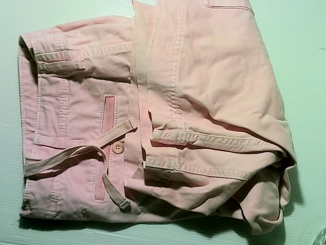 pink short pants pink short pants