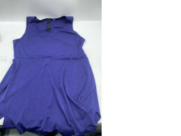 Women's sleeveless short dress in blue. Women's sleeveless short dress in blue.