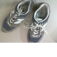 Gray New Balance sneakers. Not new. Gray New Balance sneakers. Not new.