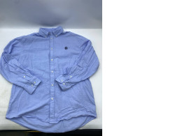 Light blue long-sleeved shirt