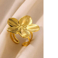 An exquisite flower ring from SHEIN