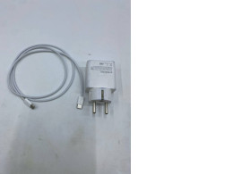 Charging adapter and charging cable