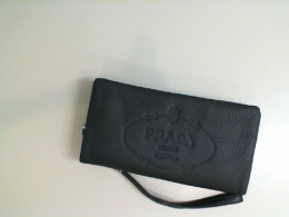 Black women's wallet