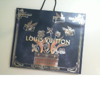Louis Vuitton paper bag