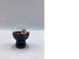Japanese lacquered glass tea cup (Makie lacquer glass guinomi glass cup)