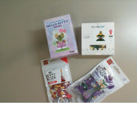 Set of 4 mini construction sets