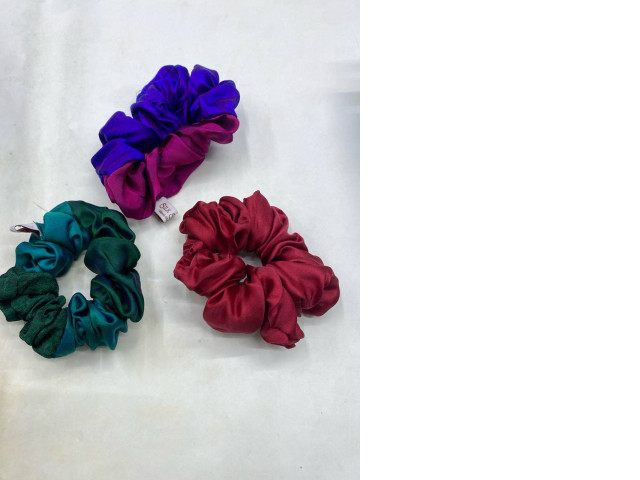 Set of 3 Women's hair ties Set of 3 Women's hair ties