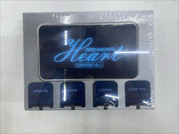 ZeePruk 'Breaking Heart Station' Box Set Includes: Music: 2nd single "Breaking Heart Station", Photos & Cards, Acrylic: Acrylic Standee, Accessories: Magsafe Gripto, NFC: NFC Keychain.