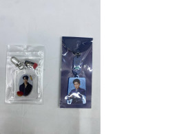 Set of 2 GMM TV  ACRYLIC KEYCHAIN