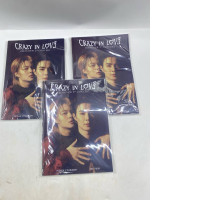 Set of 3 ZeeNuNew 2nd Concert "Crazy In Love" Ver.B photobook Includes concert photos, behind-the-scenes photos, and a random card. Set of 3 ZeeNuNew 2nd Concert "Crazy In Love" Ver.B photobook Includes concert photos, behind-the-scenes photos, and a random card.