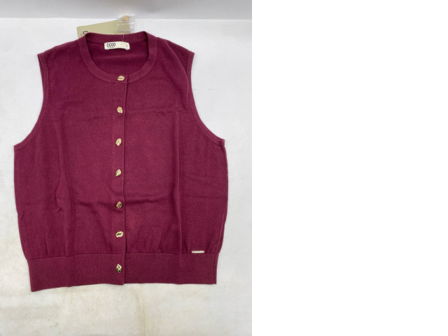 wine-colored sleeveless button-up top wine-colored sleeveless button-up top