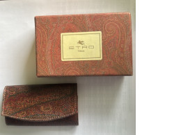 Luxury ETRO Milano Brown Leather Key Case Luxury ETRO Milano Brown Leather Key Case