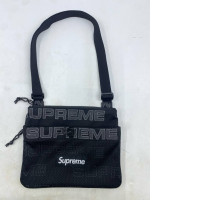 Supreme FW21 black side bag